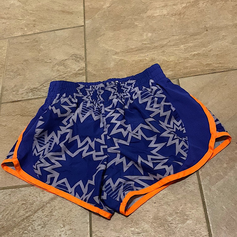 Danskin now purple shorts with design kids medium 7-8
